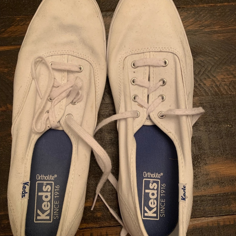 Keds size 9